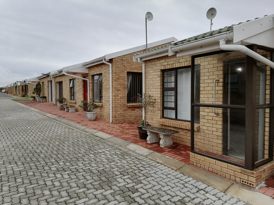 2 Bedroom Property for Sale in Jeffreys Bay Central Eastern Cape